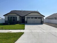 Building Photo - 3916 N Junebug St