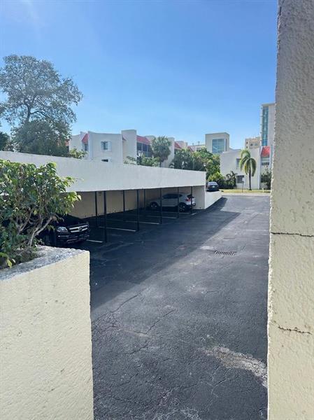 Building Photo - 640 NW 13th St