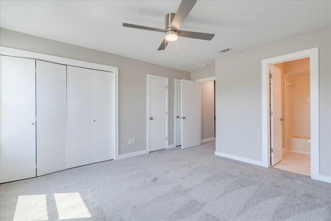 Building Photo - 3 Cypress Fairway Village