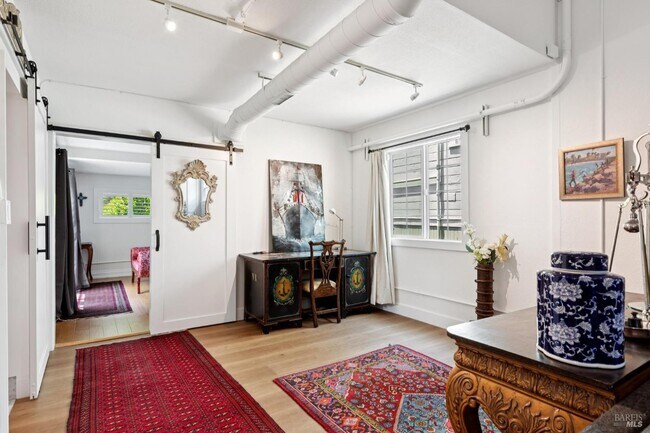 Building Photo - 307 Bodega Ave