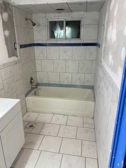 Building Photo - 4953 Haygood Rd