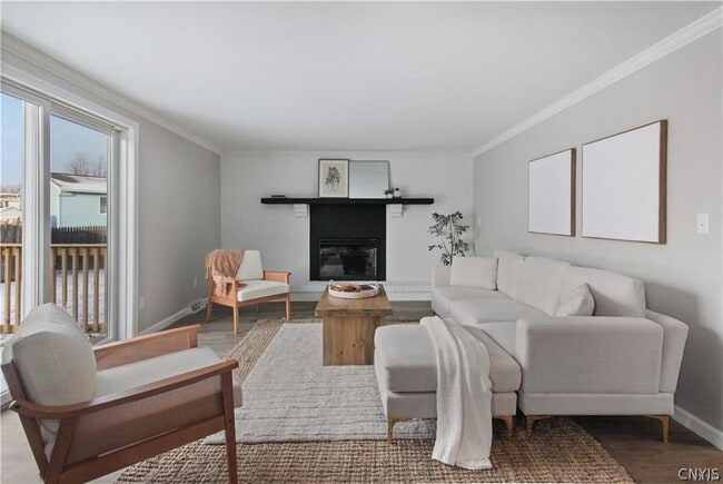 Building Photo - 4784 New Hope S