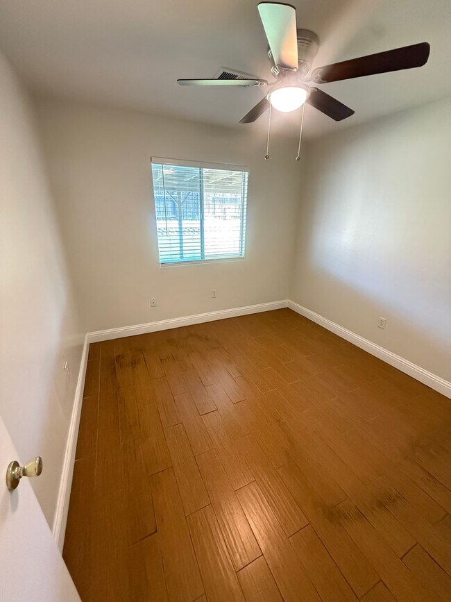 Building Photo - charming 3-bedroom, 2-bath home