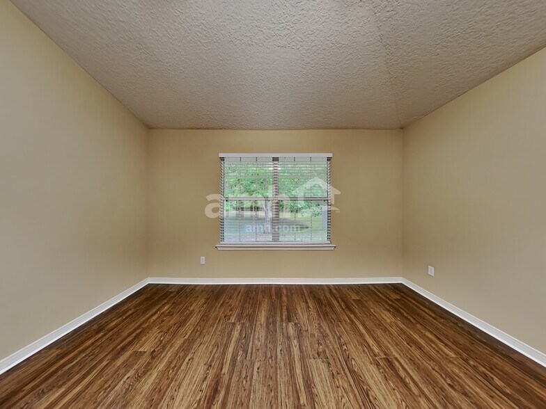 Building Photo - 2091 Cherokee Cove Trl