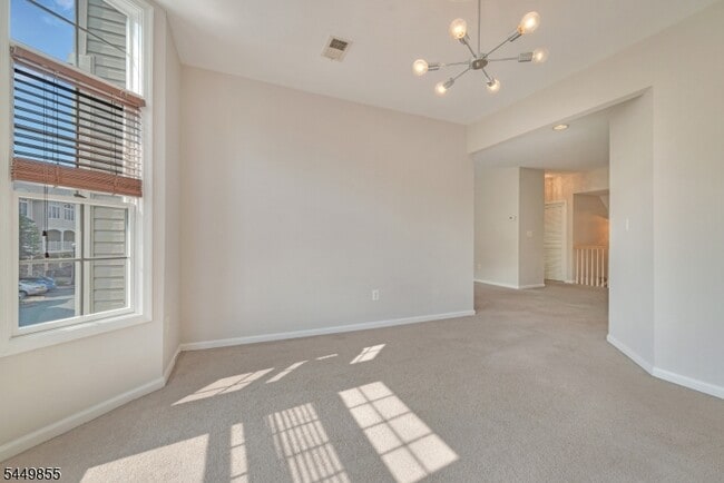 Building Photo - 408 Kensington Ln