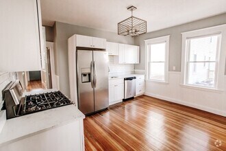 Building Photo - 177 Minot St