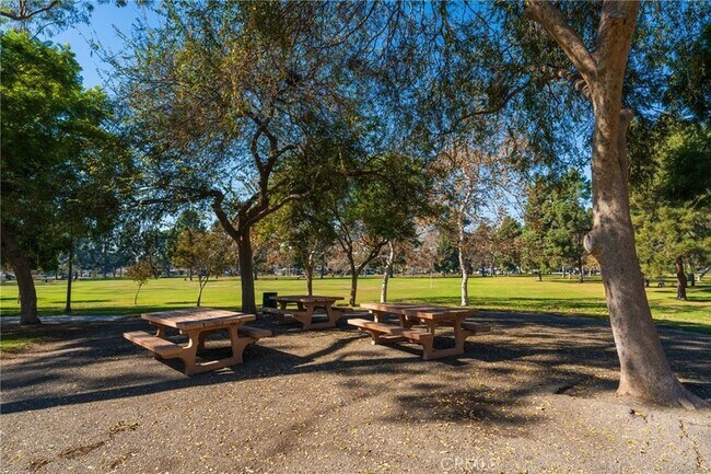 Building Photo - 3203 Faust Ave