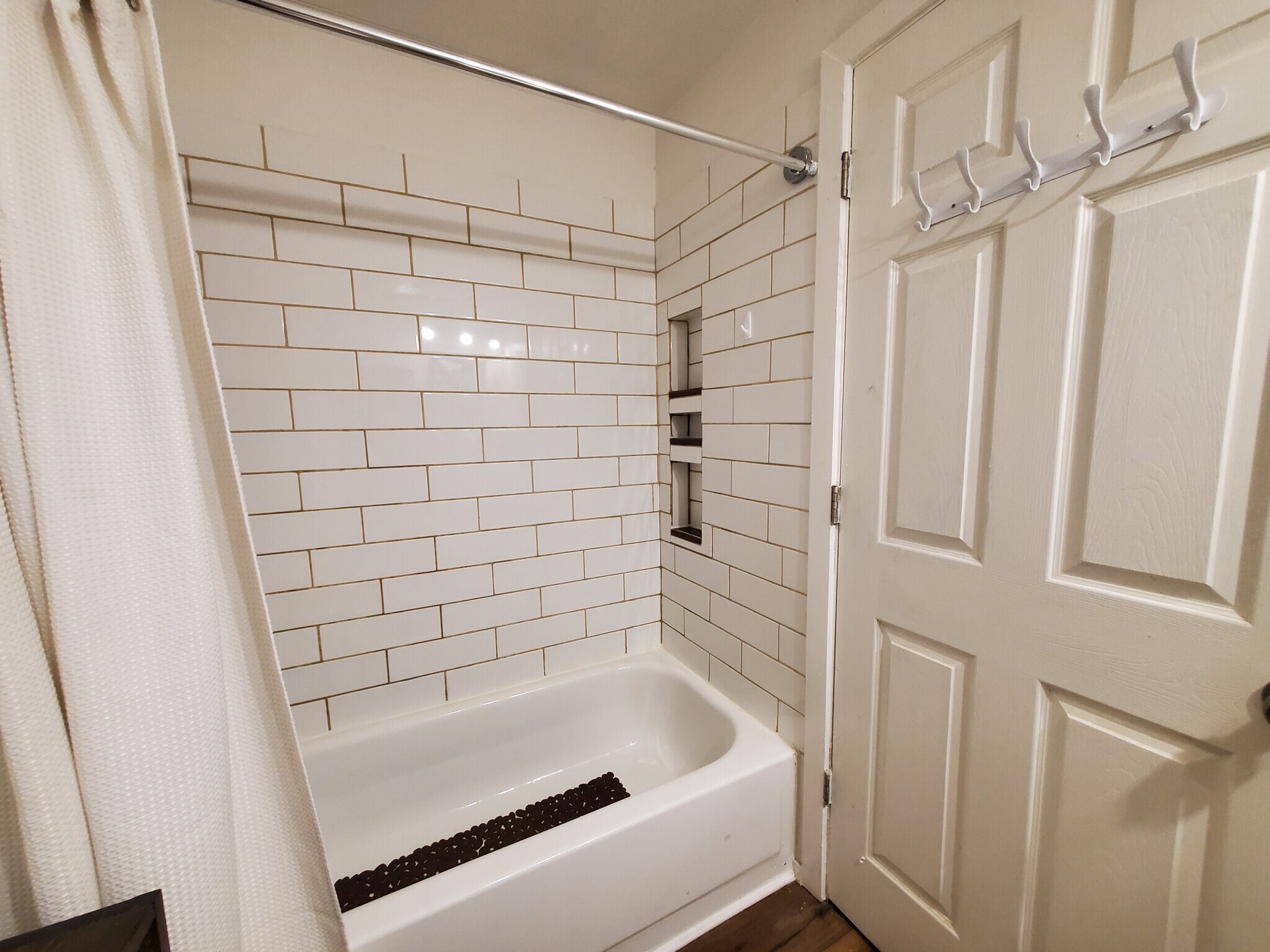 bathroom - 310 S 174th Pl