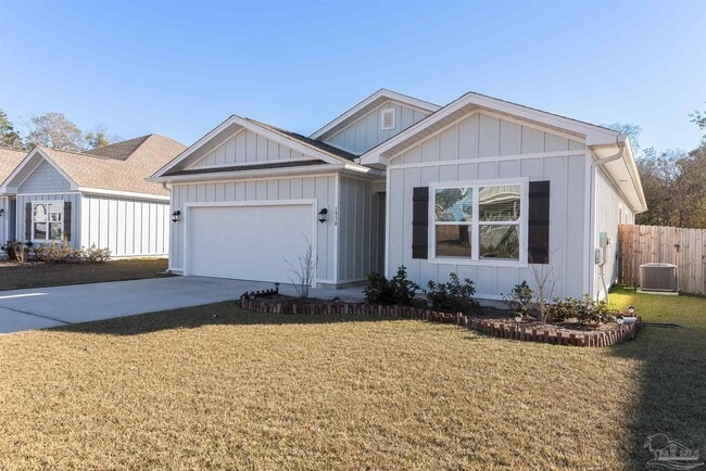 Building Photo - 1938 Westhill Dr