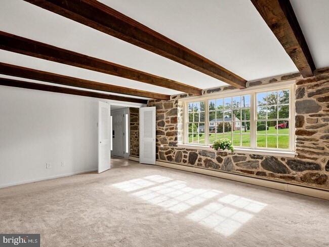 Building Photo - 1105 Waterloo Rd