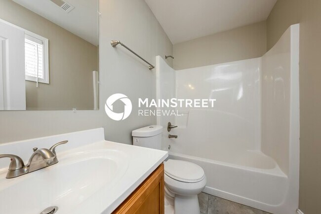 Building Photo - 4 Bedroom Pet-Friendly Home in Douglasvill...