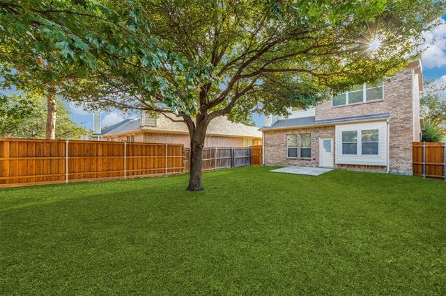 Building Photo - 2008 Webb Dr