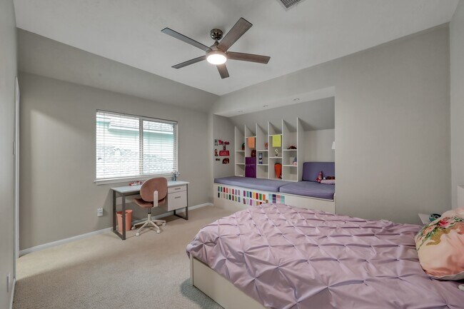 Building Photo - 78 N Peaceful Canyon Cir