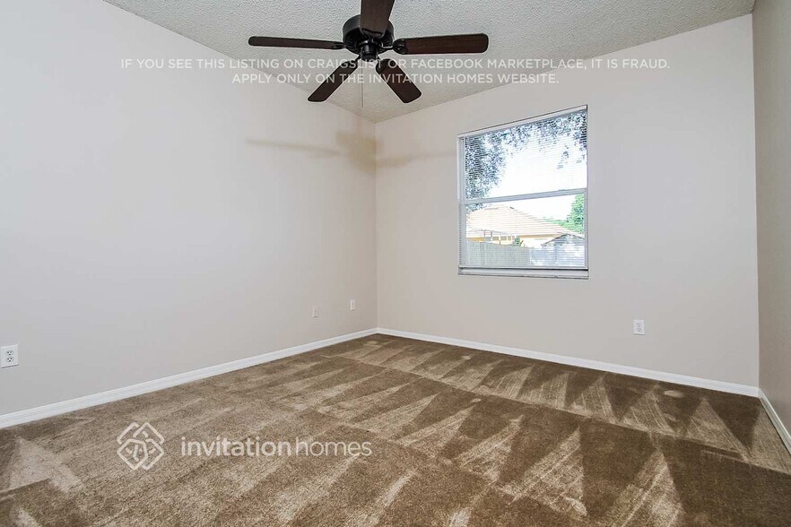 Building Photo - 932 Grand Canyon Dr