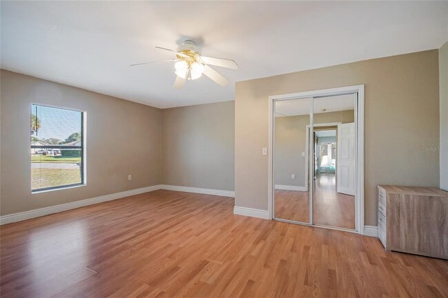 Building Photo - 1503 Lund Ave