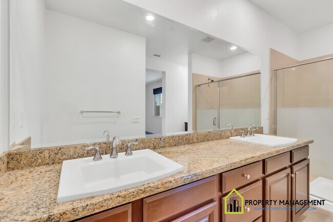 Building Photo - Vineyard Creek-Former Model Home