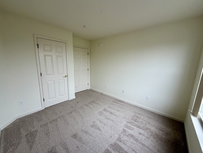 Building Photo - 3203 E Brookmyer Dr