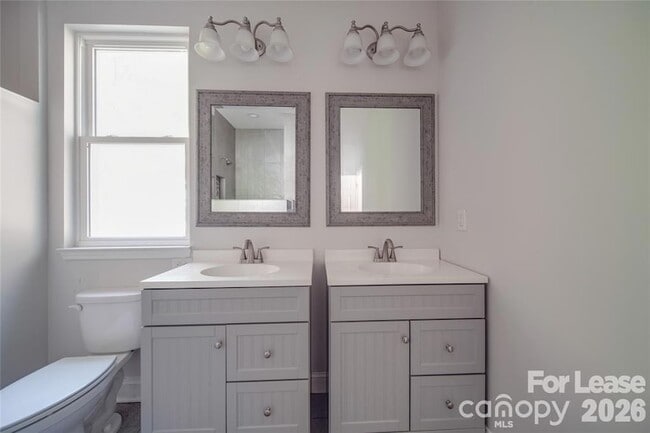 Building Photo - 112 Rockwell Ct