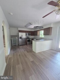 Building Photo - 104 Crutchfield Cir
