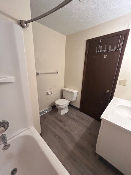 Building Photo - 1837 Koran Ave NW