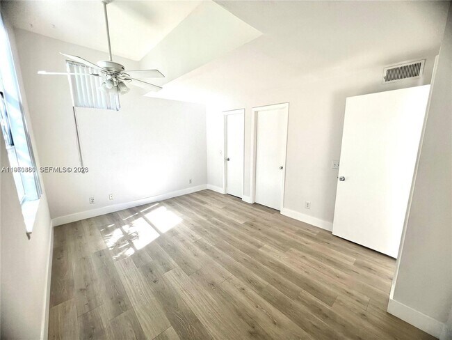 Building Photo - 1845 Palm Cove Blvd