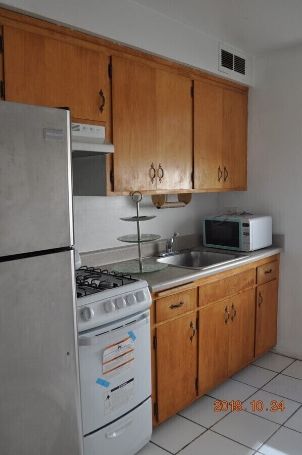 Building Photo - 2140 California St