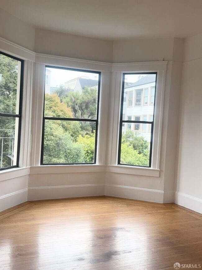 Building Photo - 1459 Haight St