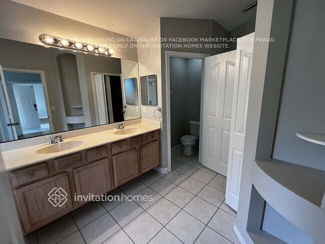 Building Photo - 2089 SW Idaho Ln