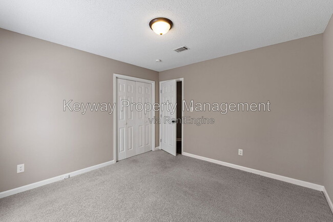 Building Photo - 4263 Waylon Dr