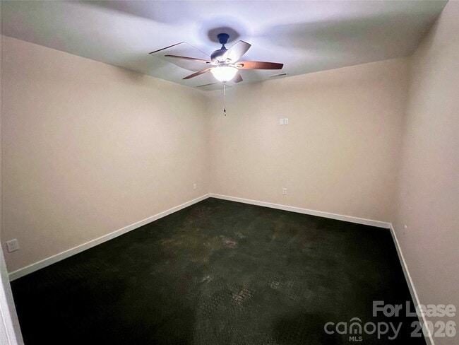 Building Photo - 118 Grace Estates Dr