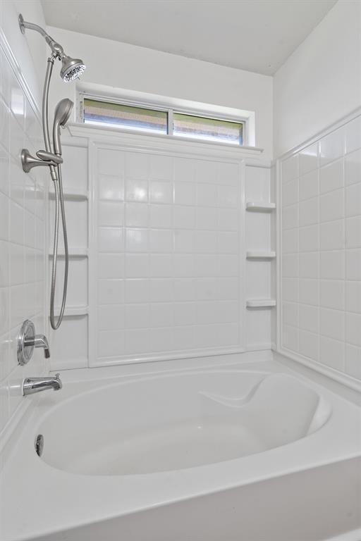 Building Photo - 1015 Glen Meadow Cove