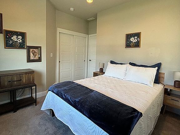 Building Photo - 5773 W Riva Capri St