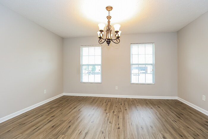 Building Photo - 429 Creek Oak Dr