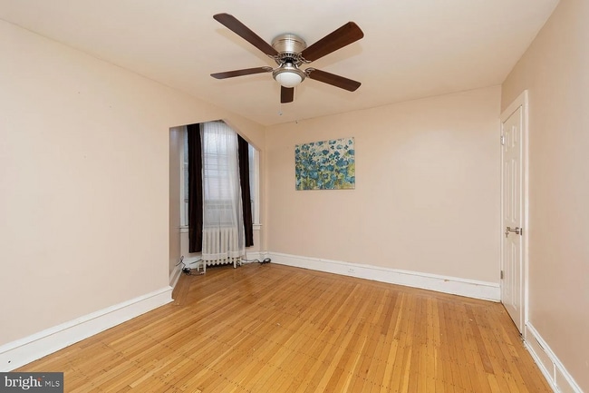 Building Photo - 1827 73rd Ave