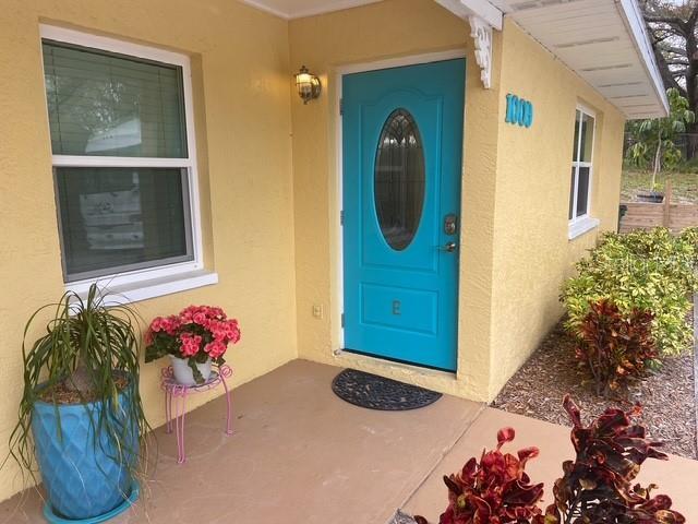 Primary Photo - 1009 Sumner Blvd