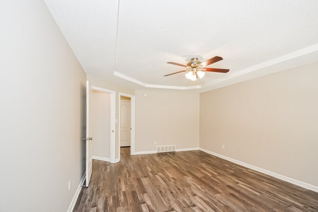 Building Photo - 3721 College Bluff