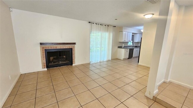 Building Photo - 5301 W Cleveland St