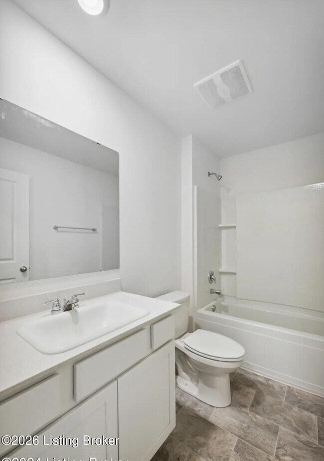 Building Photo - 156 Coral Springs Parkway