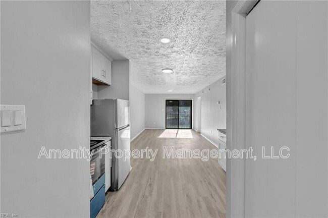 Building Photo - 620 Celey St