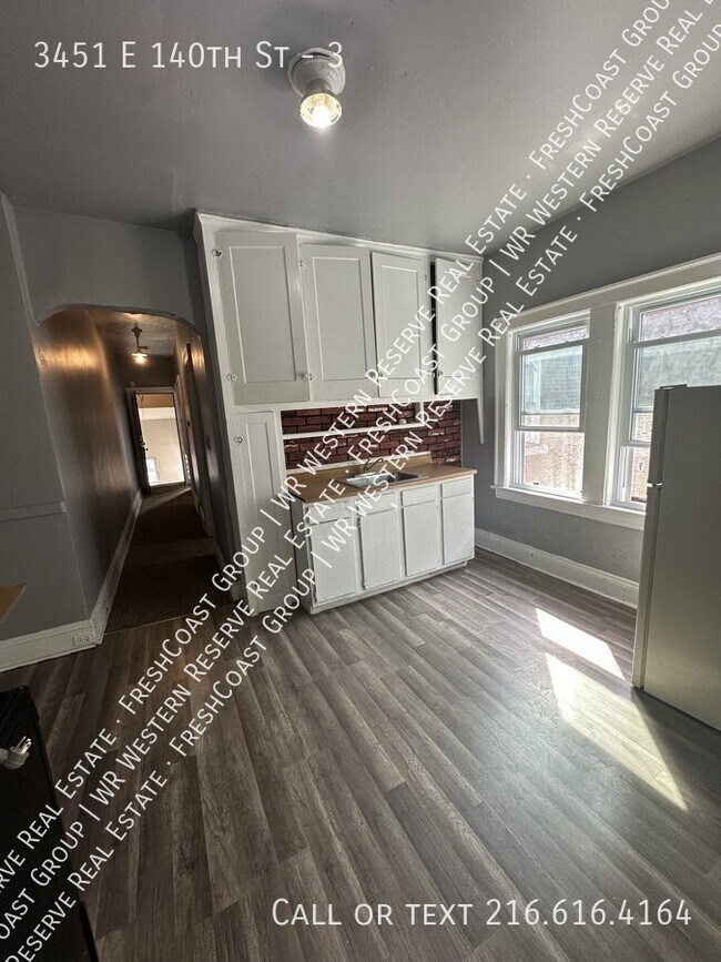 Building Photo - 3451 E 140th St