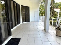 Building Photo - 3640 Yacht Club Dr