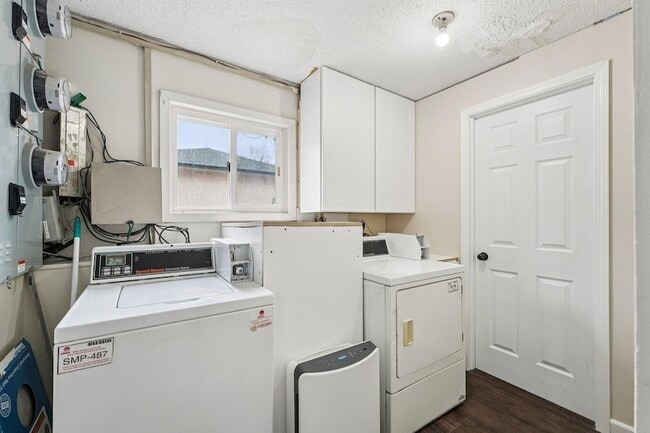 Building Photo - 17256 Kenyon St NE