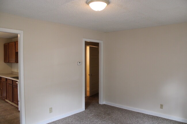 Building Photo - 4347 E Bayley St