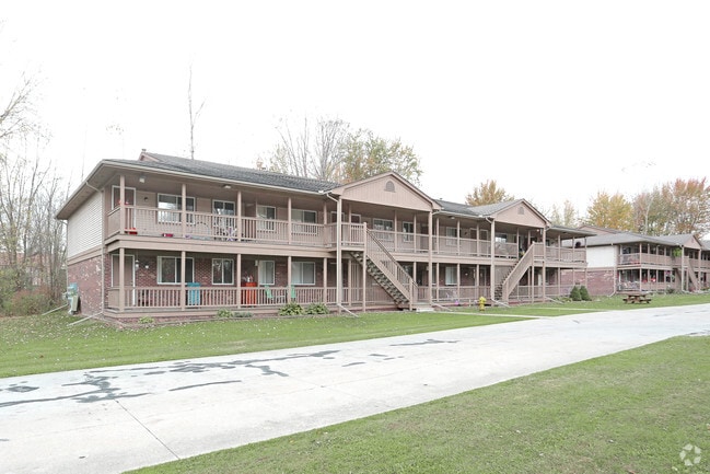 Building Photo - Newport Shores Apartments