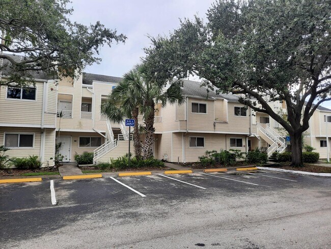Primary Photo - 3457 NW 44th St