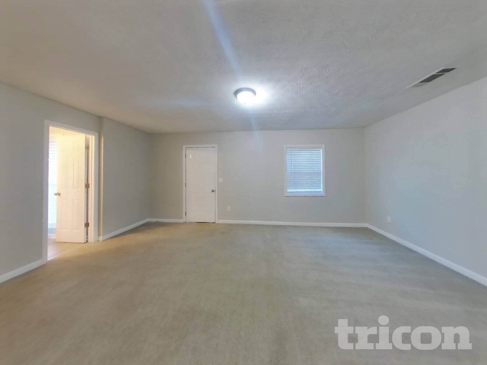 Building Photo - 3845 Forsythia Way