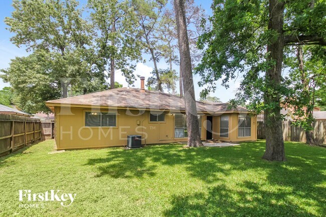 Building Photo - 3618 Village Grove Dr