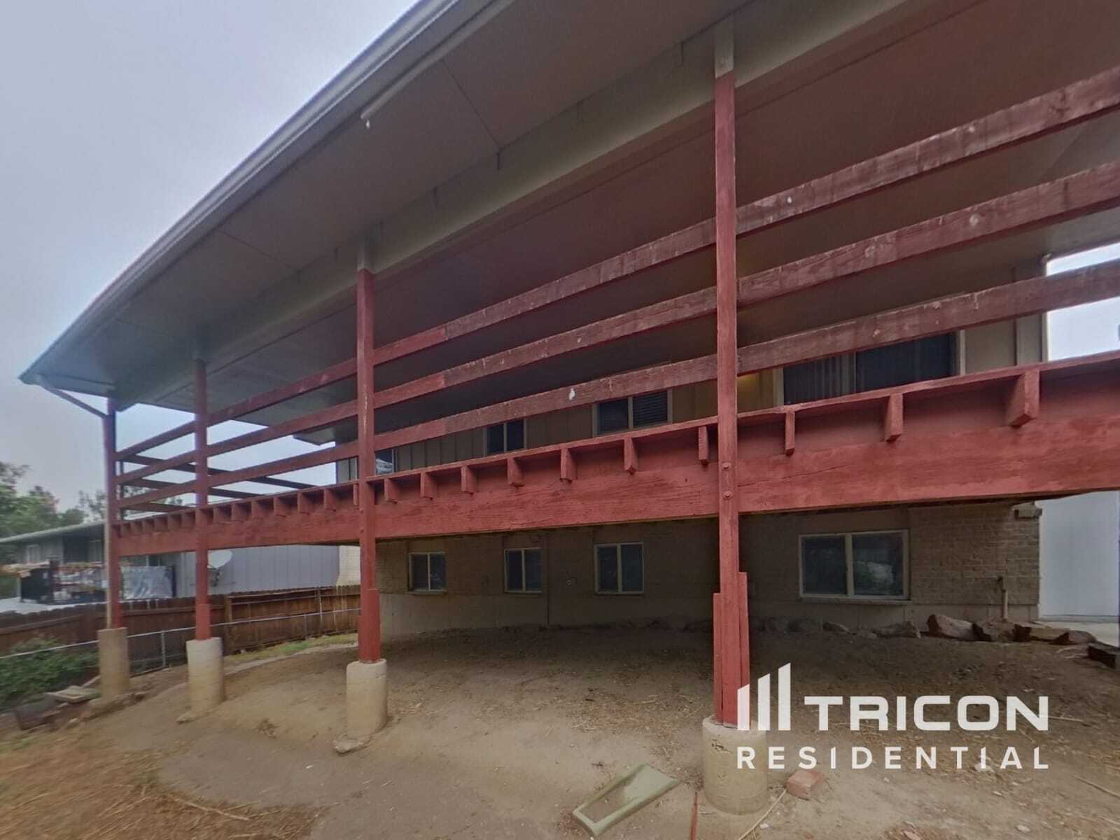 Building Photo - 6725 Defoe Ave