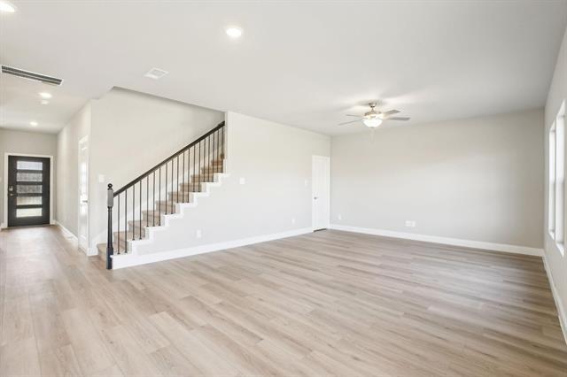 Building Photo - 2211 Gustavus Dr