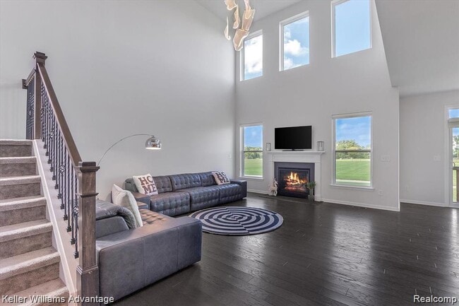 Building Photo - 48389 Fieldstone Dr